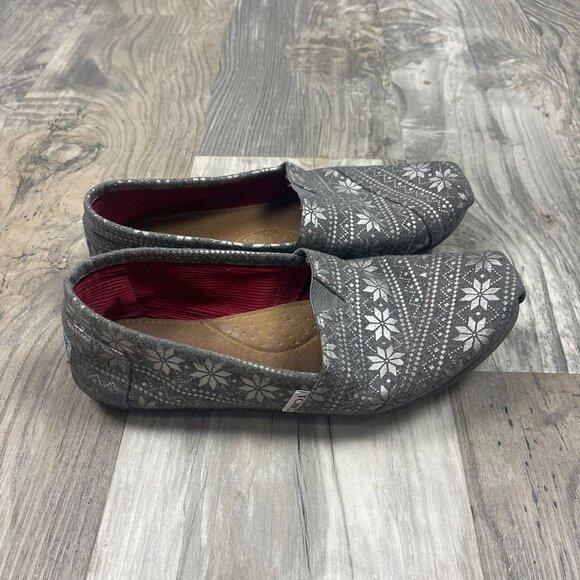 TOMS Silver Snowflake Slip On Flats Womens 11 Fair Isle Gray Shoes - Picture 2 of 7